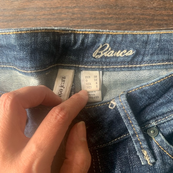 Dark denim boot cut Mango jeans with low waist size 6 - Picture 2 of 7